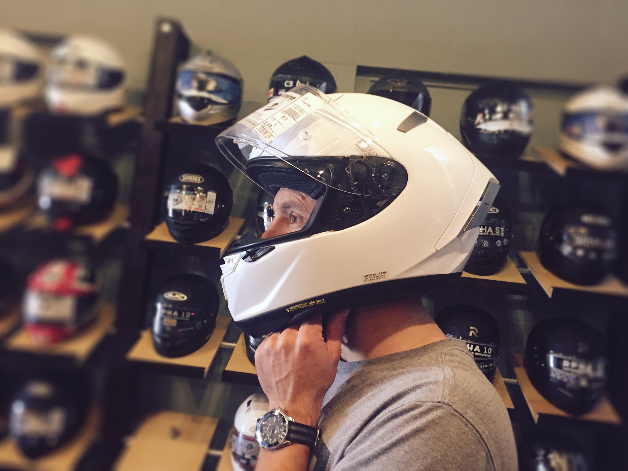 Shoei X Fourteen Helmet Not Just A Race Helmet Anymore Beach Moto Blog